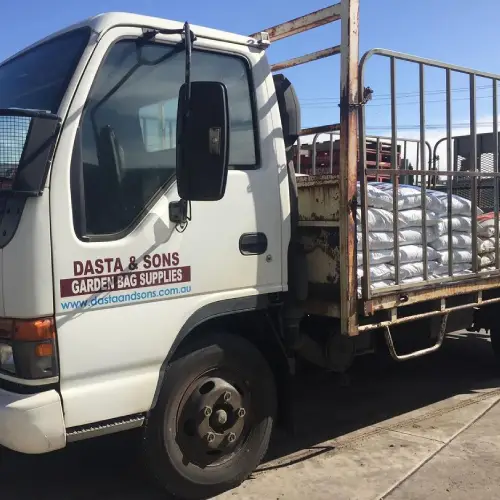 bulk garden and landscaping materials